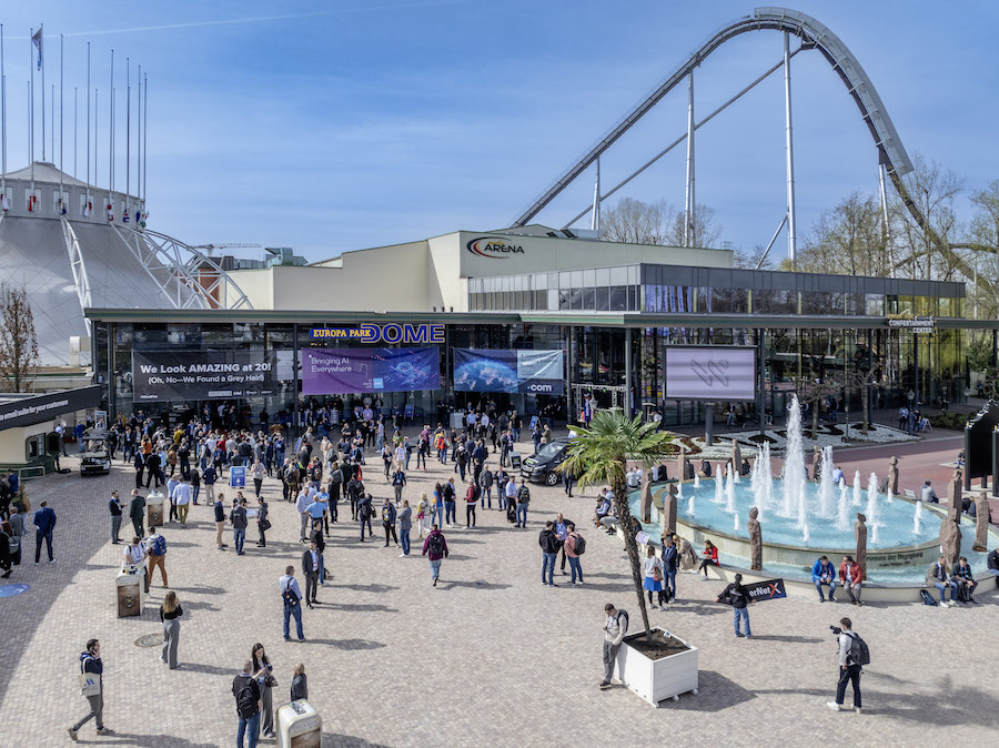 CloudFest 2025: Albert Einstein und weitere Stars der Cloud- und Hosting-Szene im Europa-Park!