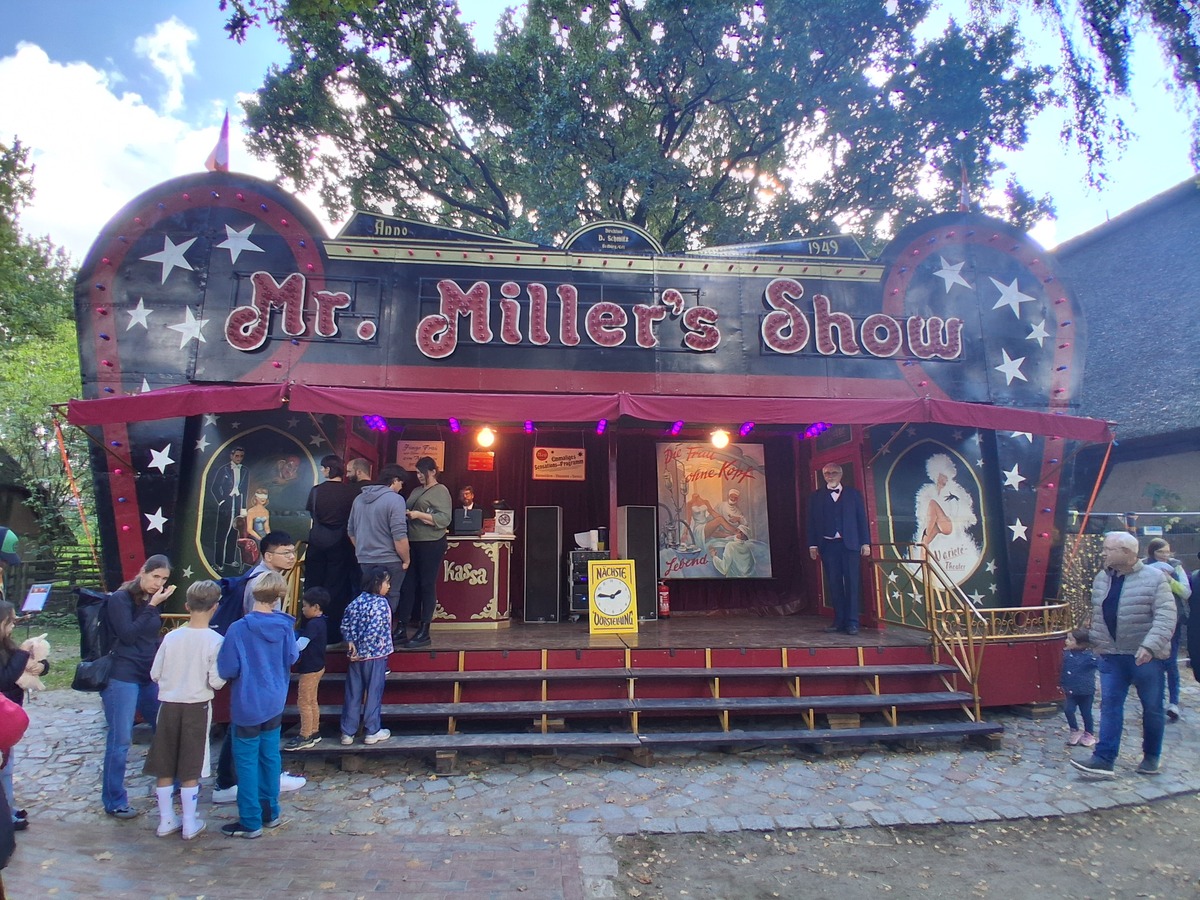 Historischer Jahrmarkt am Kiekeberg: Eine Reise in die Welt der Volksfeste von früher